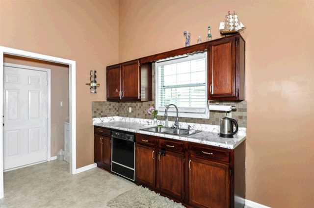 2283 Berkeley Creek Ct, Duluth, GA 30096 photo 4