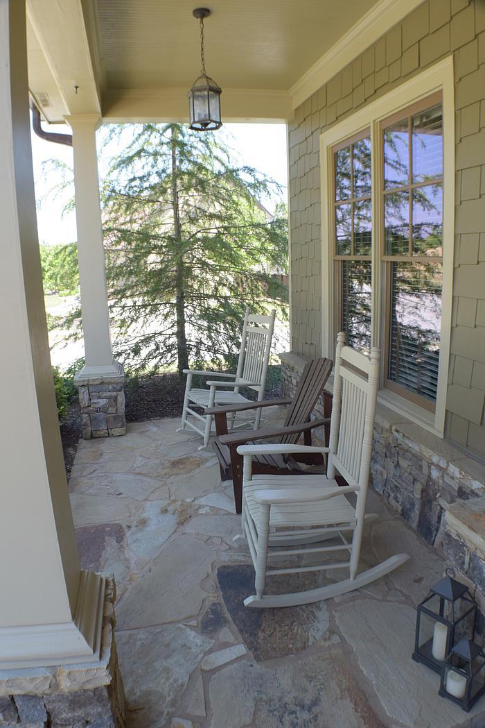 3345 Perimeter Cir, Buford, GA 30519 photo 2