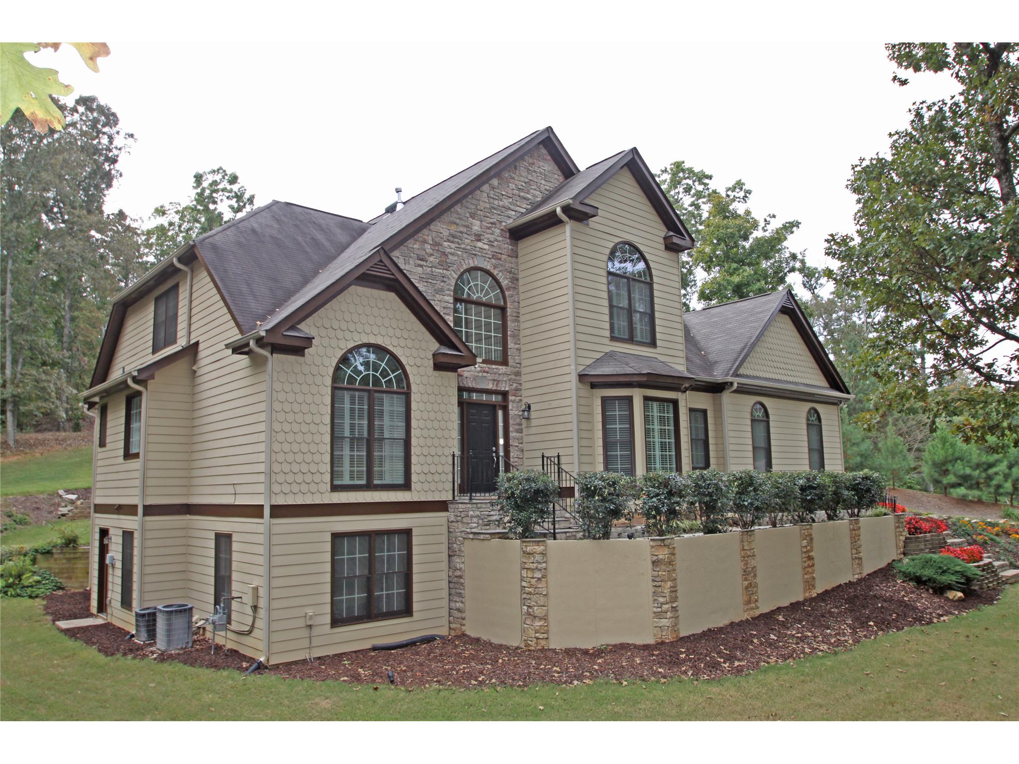 303 Blake Dr, Canton, GA 30114 photo 1