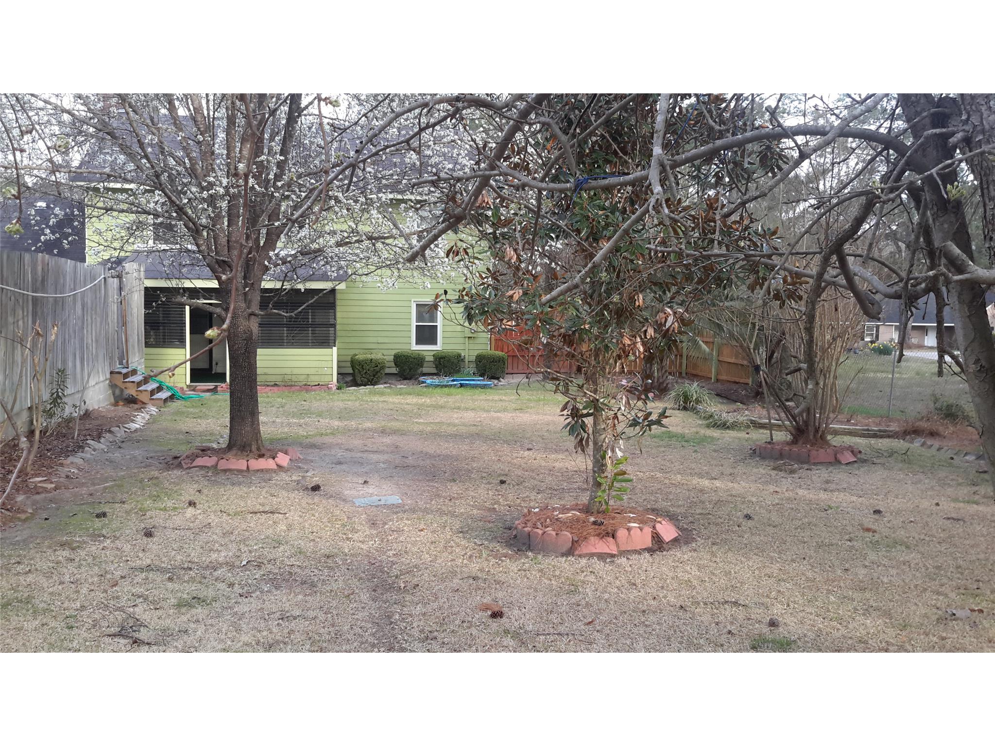 403 Holly Dr, Dublin, GA 31021 photo 9