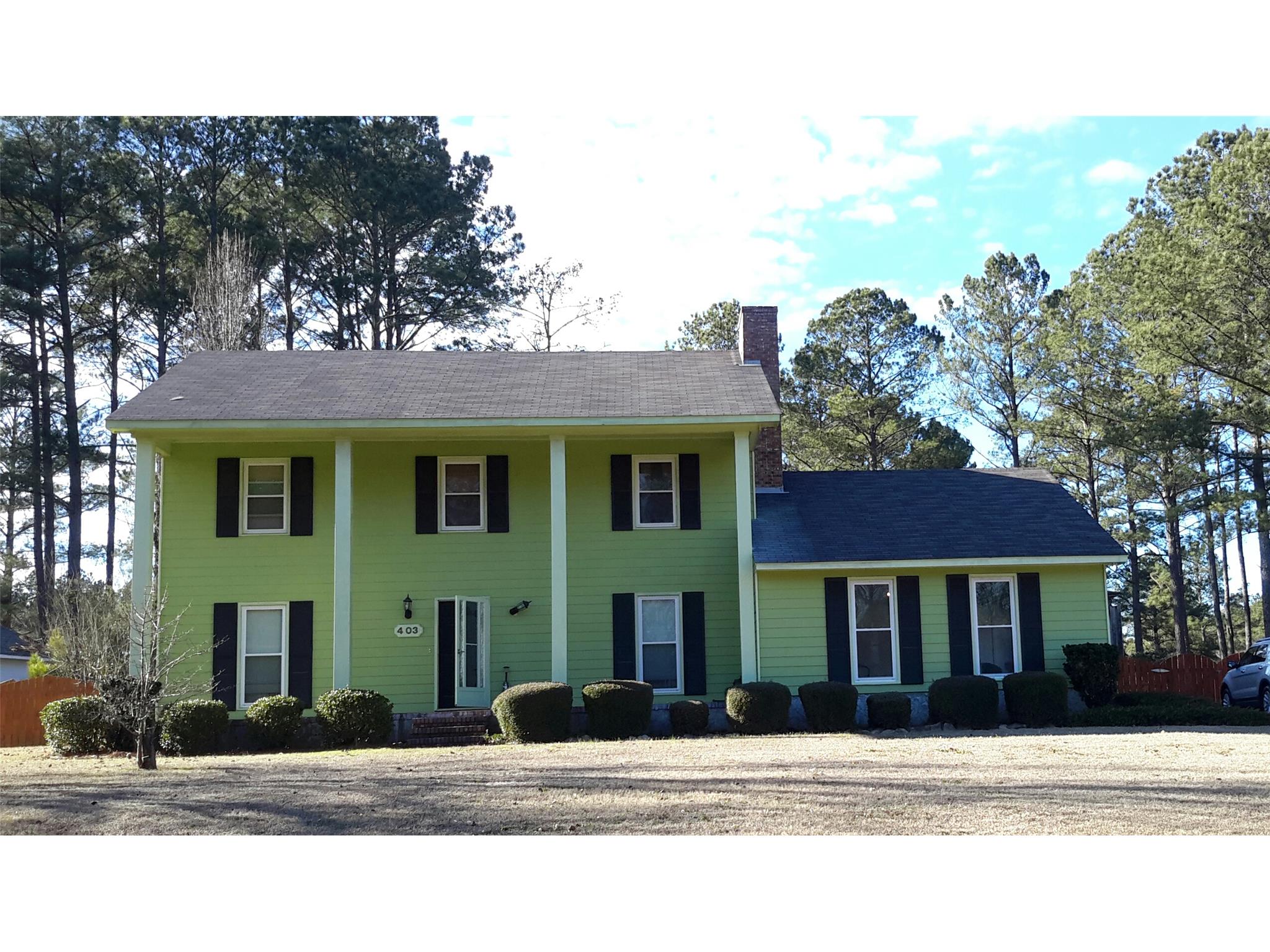 403 Holly Dr, Dublin, GA 31021 photo 1