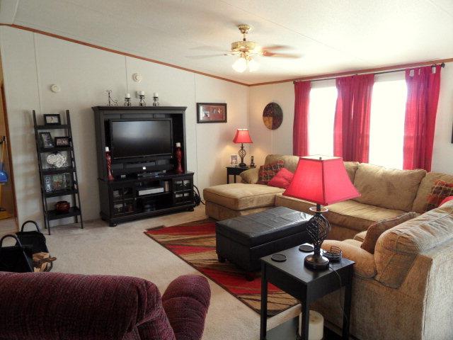 67 Cotton Cir, Colbert, GA 30628 photo 2