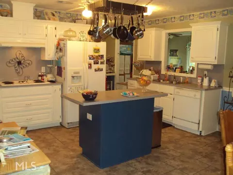 200 Cataula Dr, Cataula, GA 31804 photo 8