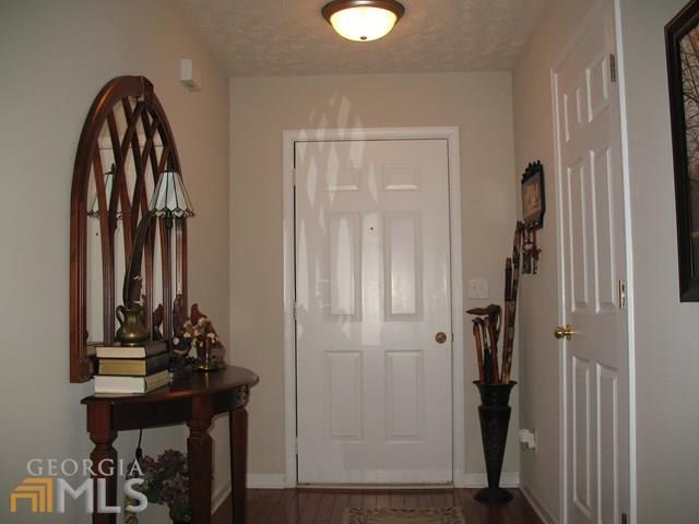 18 Edgefield Dr, Commerce, GA 30529 photo 8