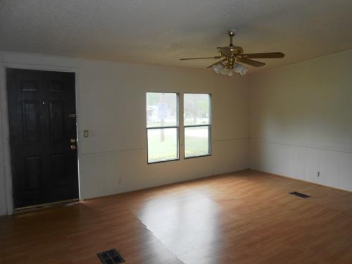 123 Roger Dr, Byron, GA 31008 photo 5