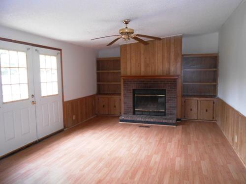 123 Roger Dr, Byron, GA 31008 photo 9