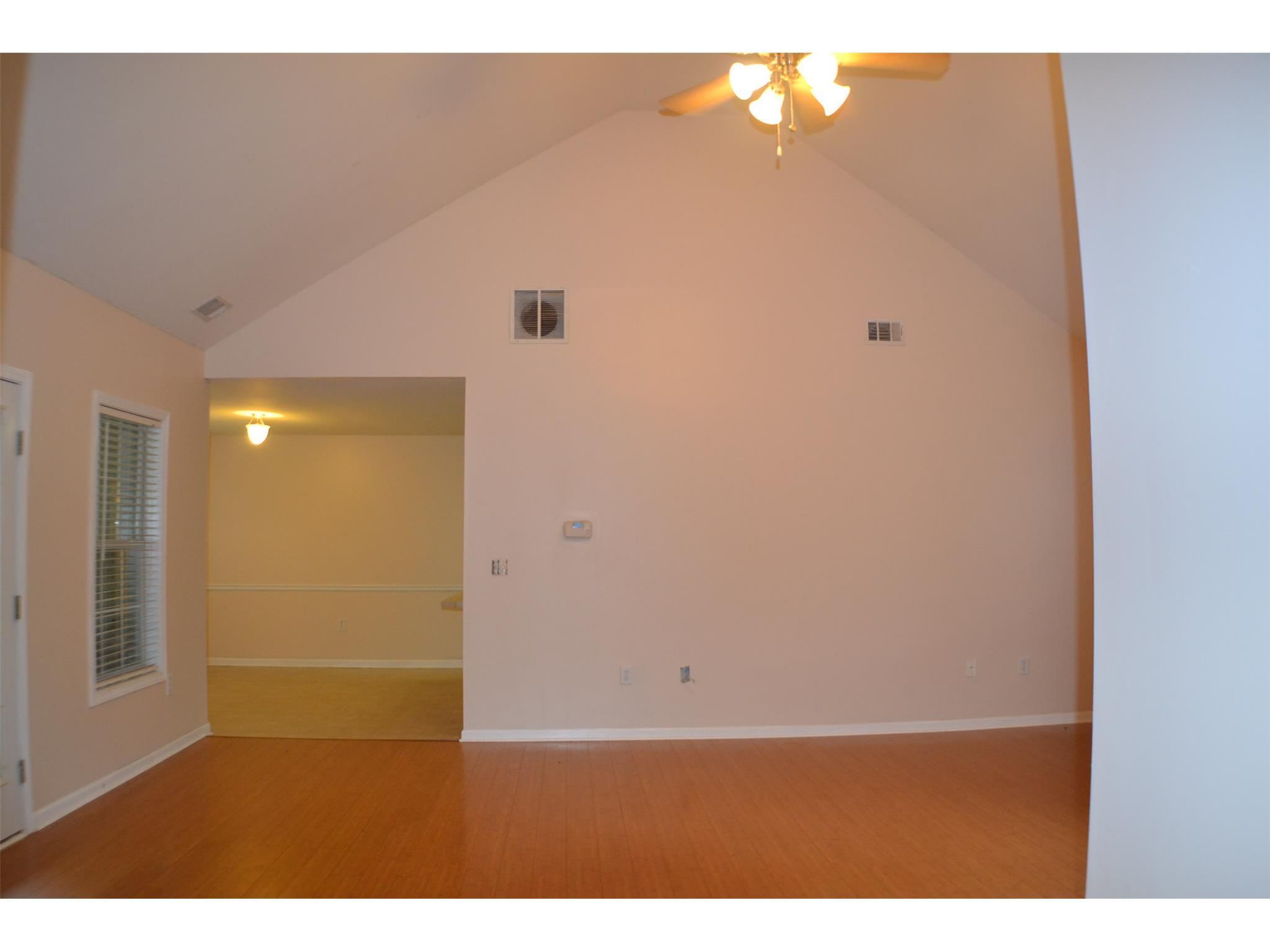 585 Freeman Dr, Covington, GA 30016 photo 4