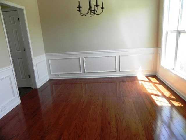 1913 Executive Dr, Duluth, GA 30096 photo 8
