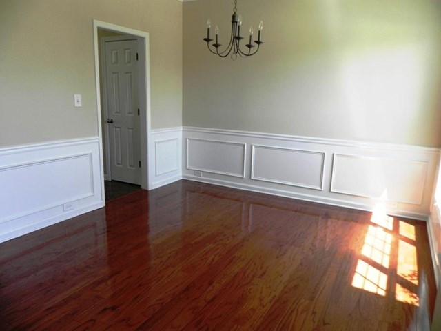 1913 Executive Dr, Duluth, GA 30096 photo 7