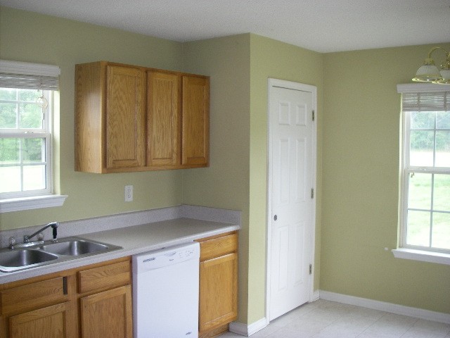 12 Ferguson Dr, Kingston, GA 30145 photo 8