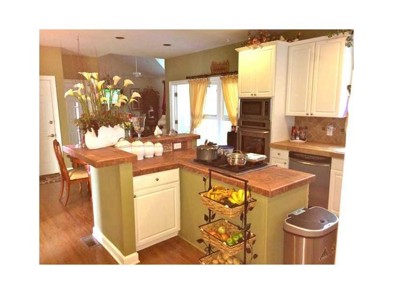 3855 Berkeley View Dr, Berkeley Lake, GA 30096 photo 6
