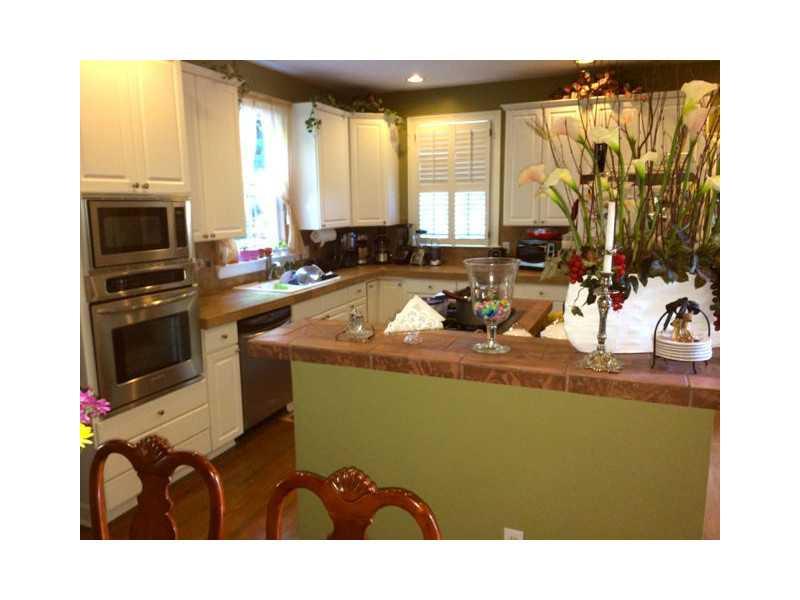 3855 Berkeley View Dr, Berkeley Lake, GA 30096 photo 7