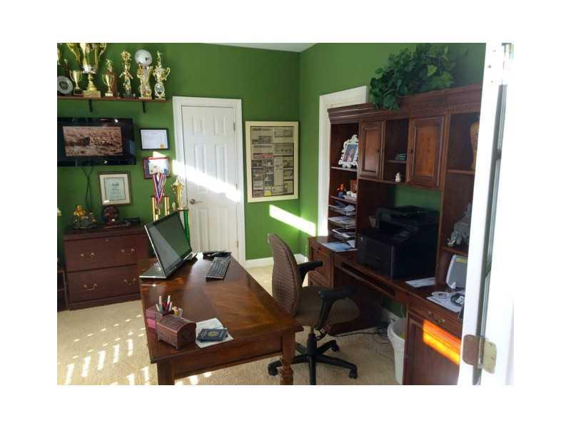 3855 Berkeley View Dr, Berkeley Lake, GA 30096 photo 2
