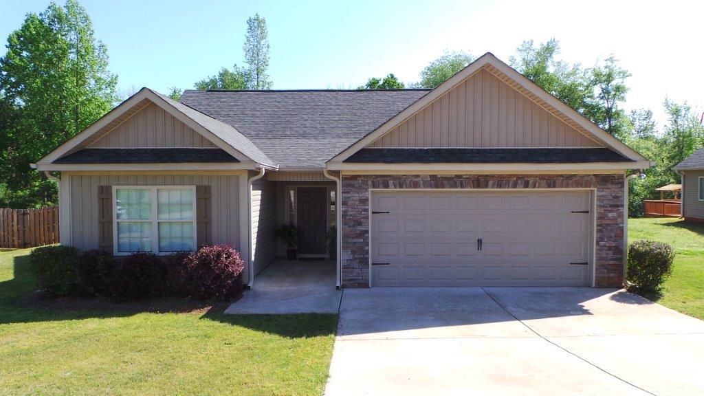 217 Perimeter Dr, Lagrange, GA 30241 photo 1
