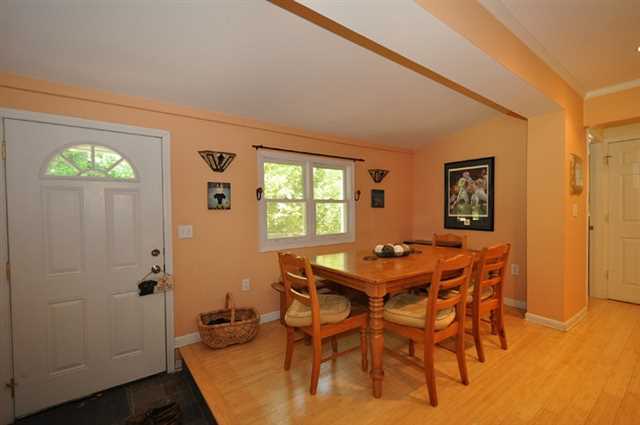 3864 Commander Dr, Atlanta, GA 30341 photo 6