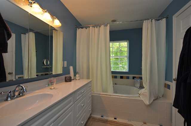 3864 Commander Dr, Atlanta, GA 30341 photo 12