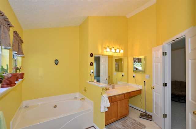 3429 Benthollow Ln, Duluth, GA 30096 photo 11