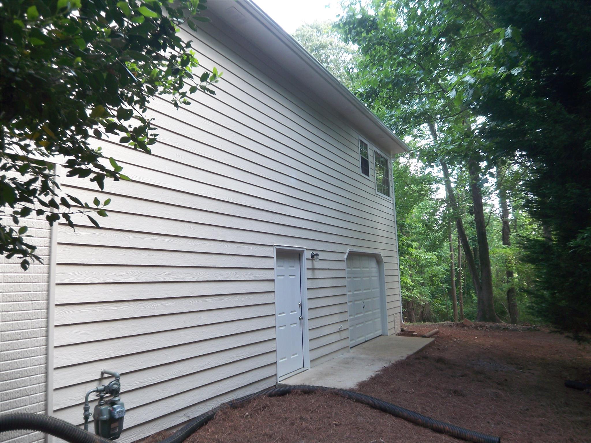 121 Shoreline Way, Hampton, GA 30228 photo 4