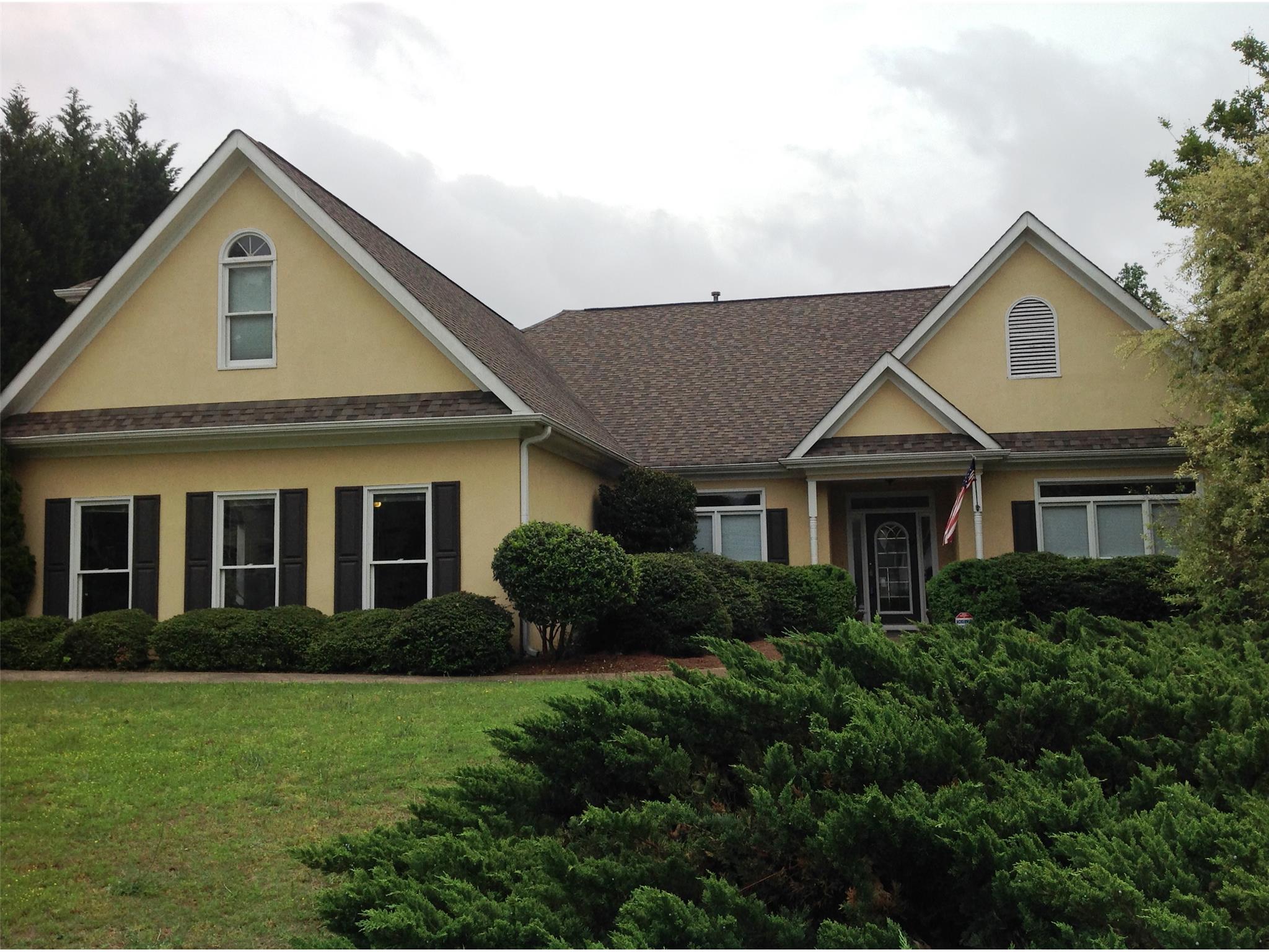 140 Yeats Ct, Tyrone, GA 30290 photo 1