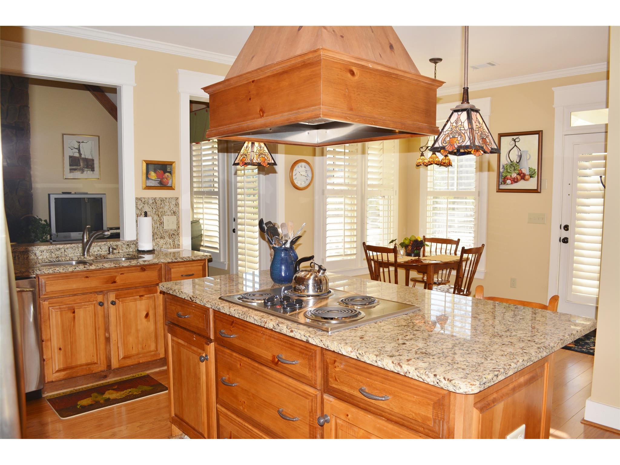 111 Silverette Dr, Lagrange, GA 30240 photo 4