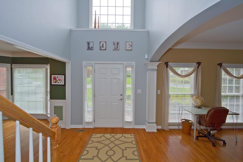 4060 Summit Gate Dr, Suwanee, GA 30024 photo 2