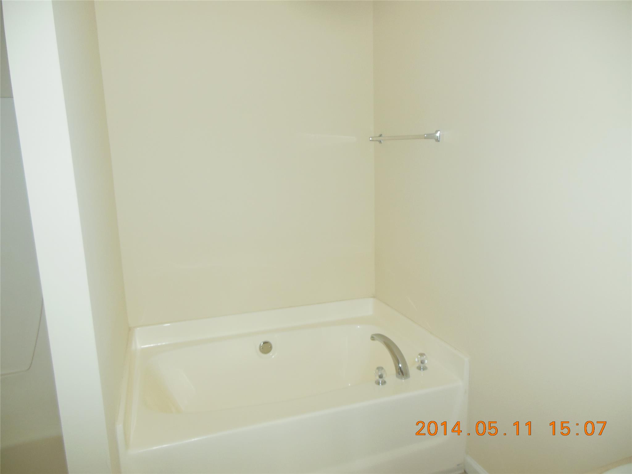 180 Railside Dr, Covington, GA 30014 photo 4