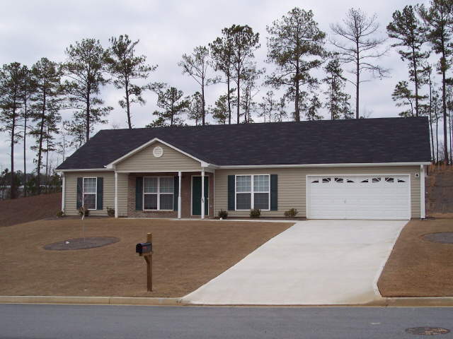 180 Railside Dr, Covington, GA 30014 photo 1