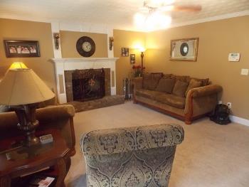 40 Windy Ct, Covington, GA 30016 photo 2