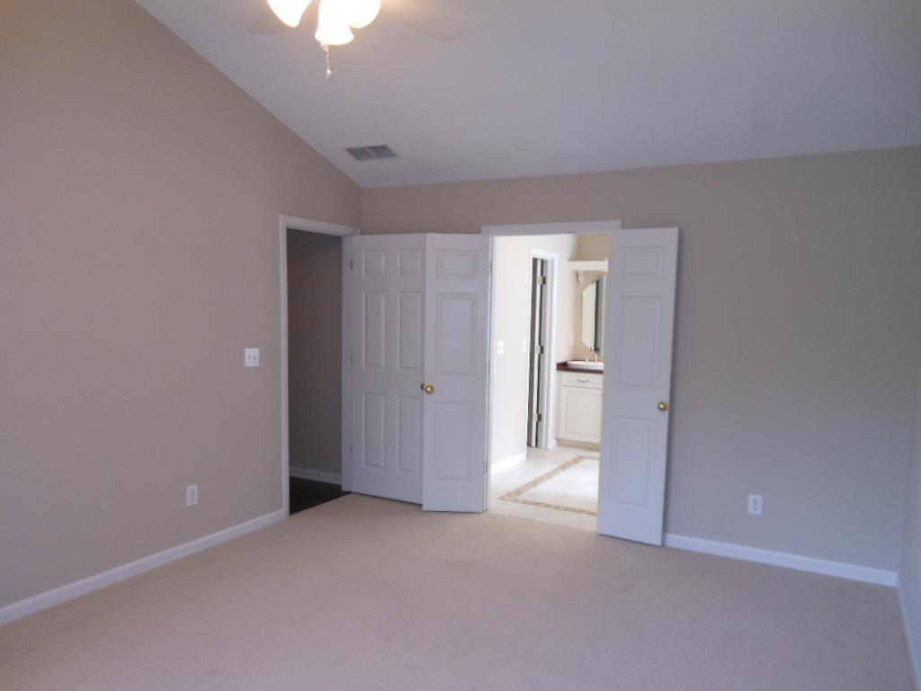 230 Waltham Ct, Duluth, GA 30097 photo 13