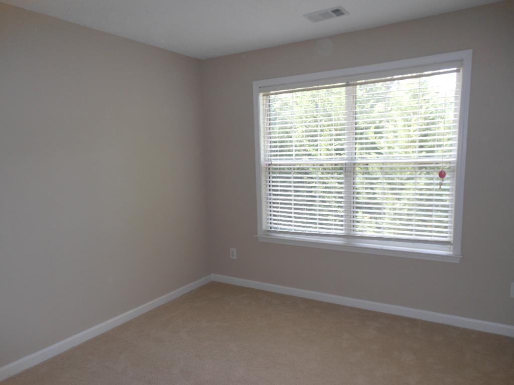 230 Waltham Ct, Duluth, GA 30097 photo 14