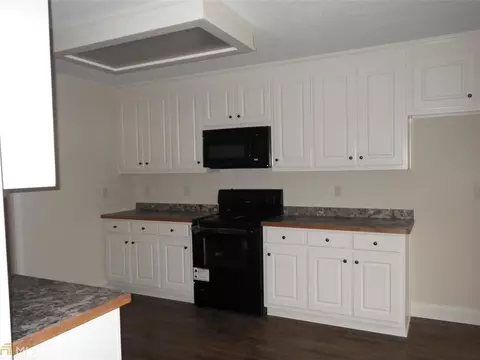 2203 Avalon Trce, Winder, GA 30680 photo 6