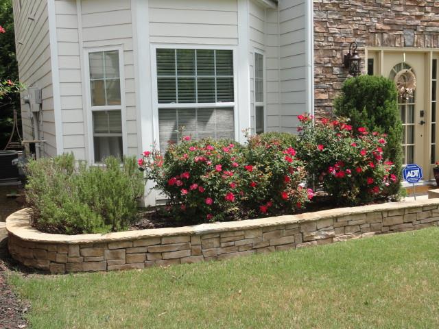 735 Moonlight Way, Suwanee, GA 30024 photo 2