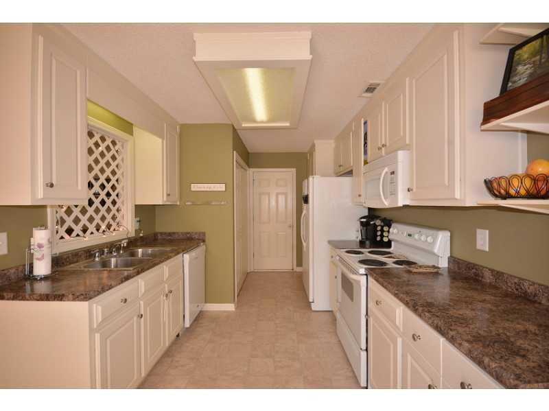 783 Gable Ct, Winder, GA 30680 photo 10