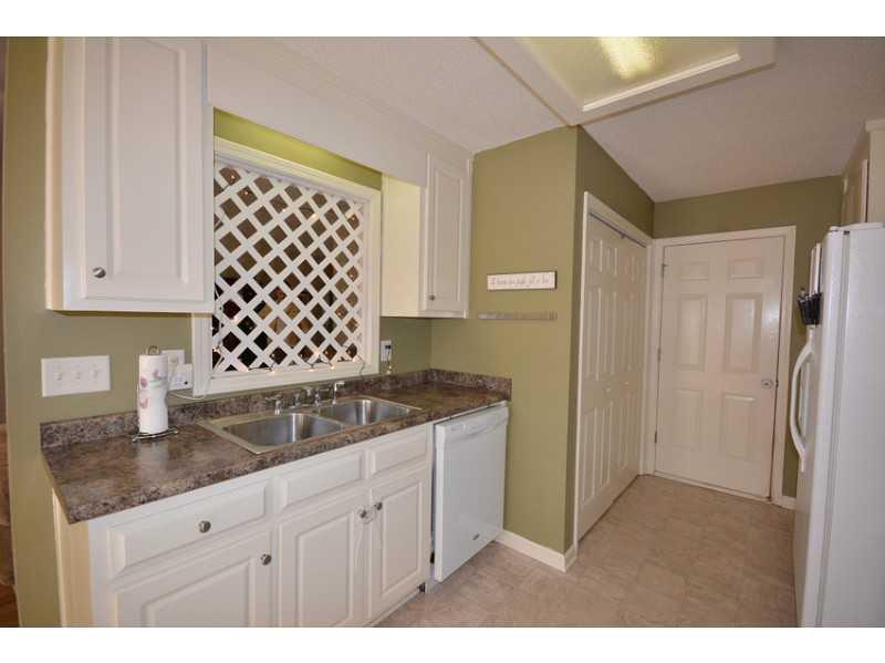 783 Gable Ct, Winder, GA 30680 photo 11