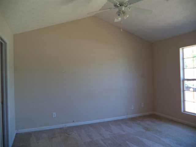 45 Summer Breeze Ct, Covington, GA 30014 photo 3