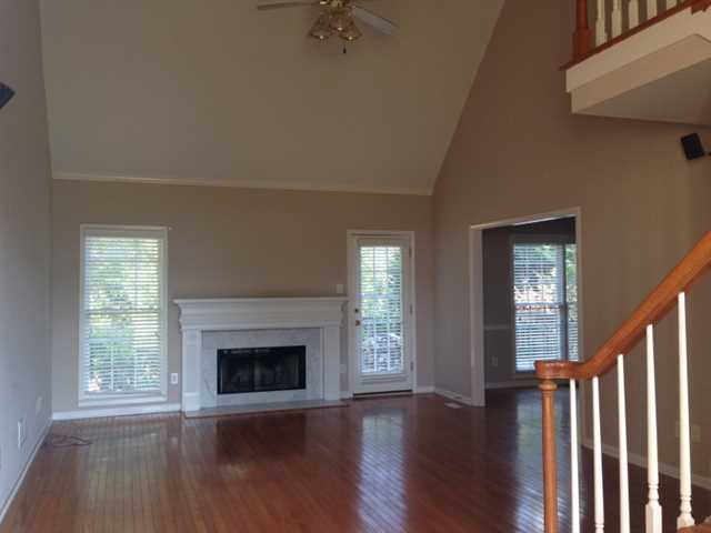 604 Iris Ln, Winder, GA 30680 photo 4