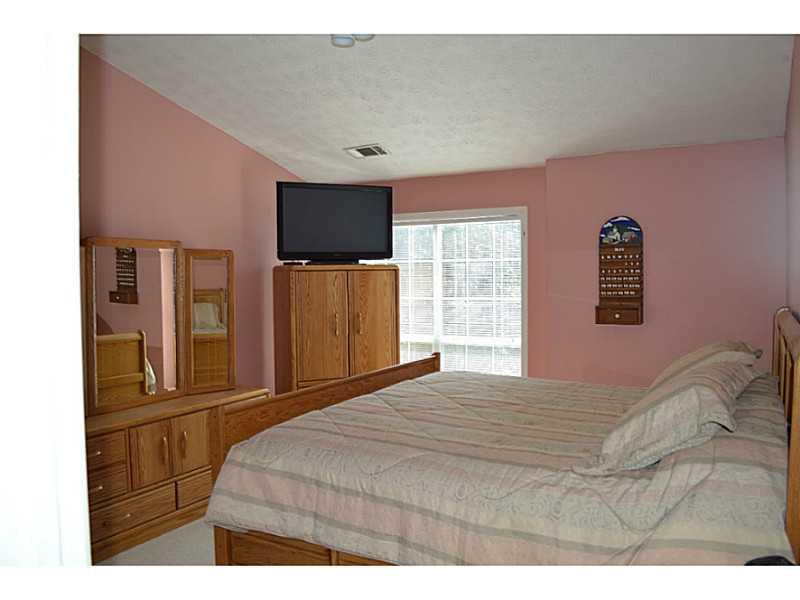 4350 Berkeley South Ct, Duluth, GA 30096 photo 10