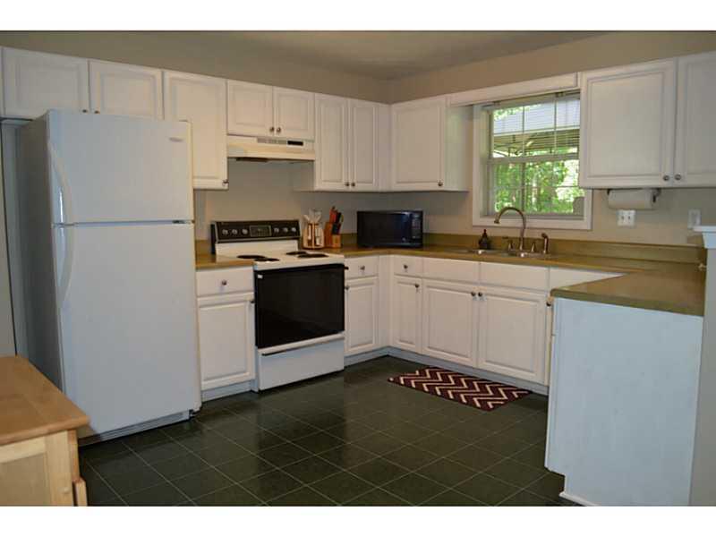 4350 Berkeley South Ct, Duluth, GA 30096 photo 6