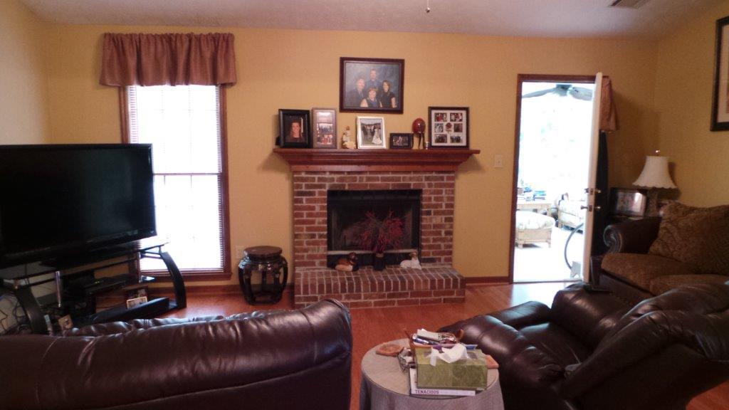 309 Clearwater, Lagrange, GA 30240 photo 3