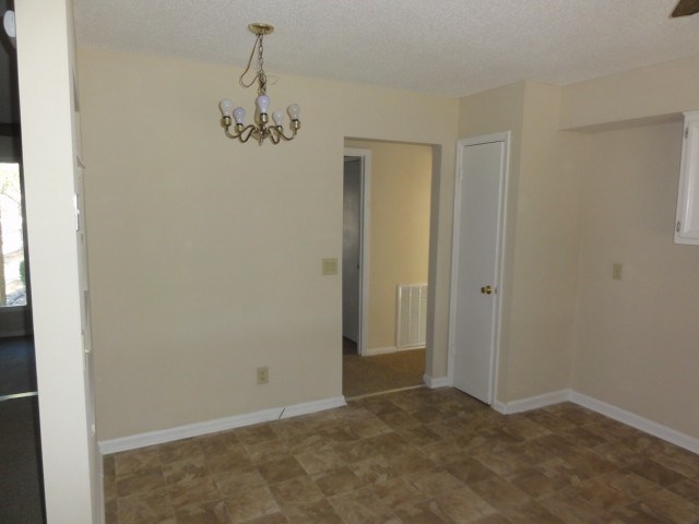 226 Cosby Dr, Lagrange, GA 30241 photo 9