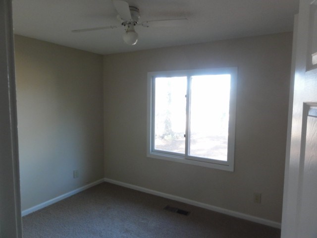 226 Cosby Dr, Lagrange, GA 30241 photo 5