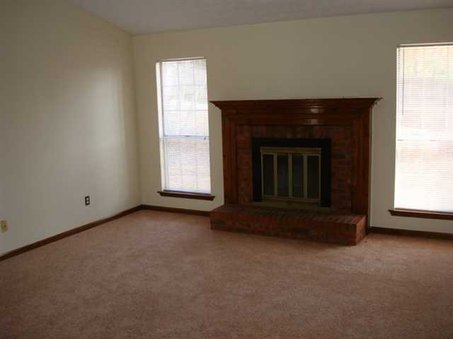 6178 Amberly Rd, Rex, GA 30273 photo 7