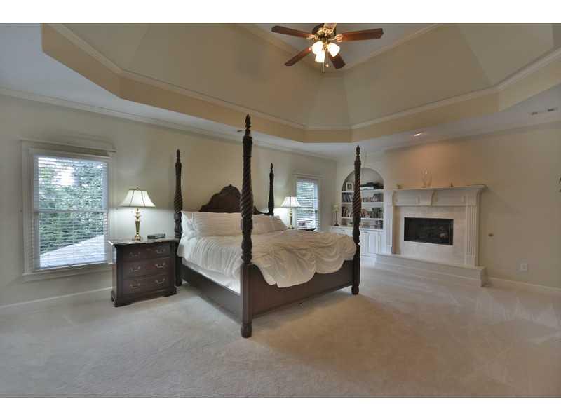 8770 Glasgow Pt, Duluth, GA 30097 photo 15
