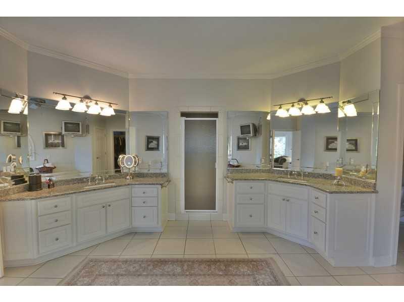 8770 Glasgow Pt, Duluth, GA 30097 photo 18