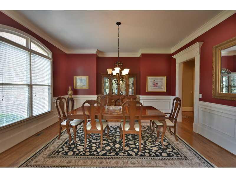 8770 Glasgow Pt, Duluth, GA 30097 photo 5