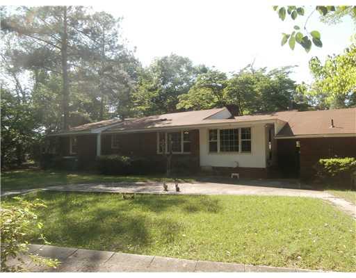 105 Lake Dr, Springfield, GA 31329 photo 6