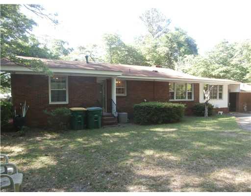105 Lake Dr, Springfield, GA 31329 photo 3