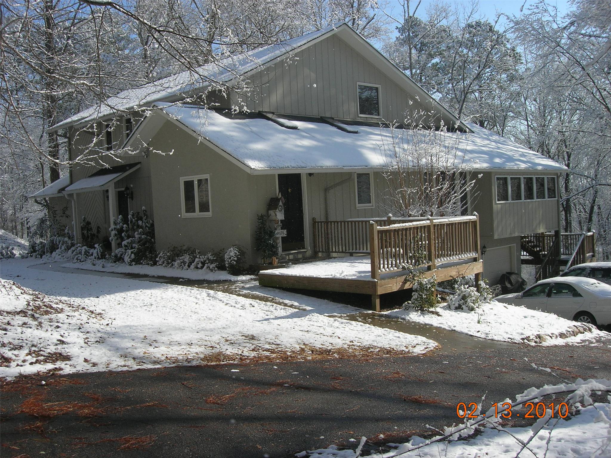 189 Indian Bend Dr, Lagrange, GA 30240 photo 2
