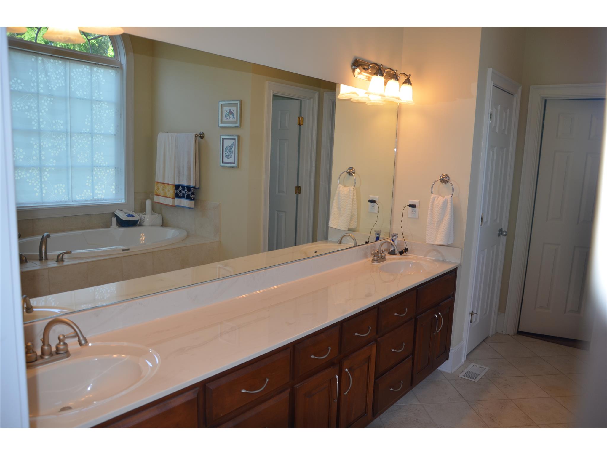 8 N Cloudview Rd, Rome, GA 30161 photo 12