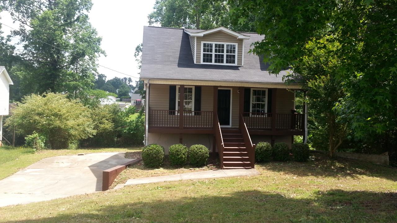 3229 Glen Hollow Dr, Rex, GA 30273 photo 1